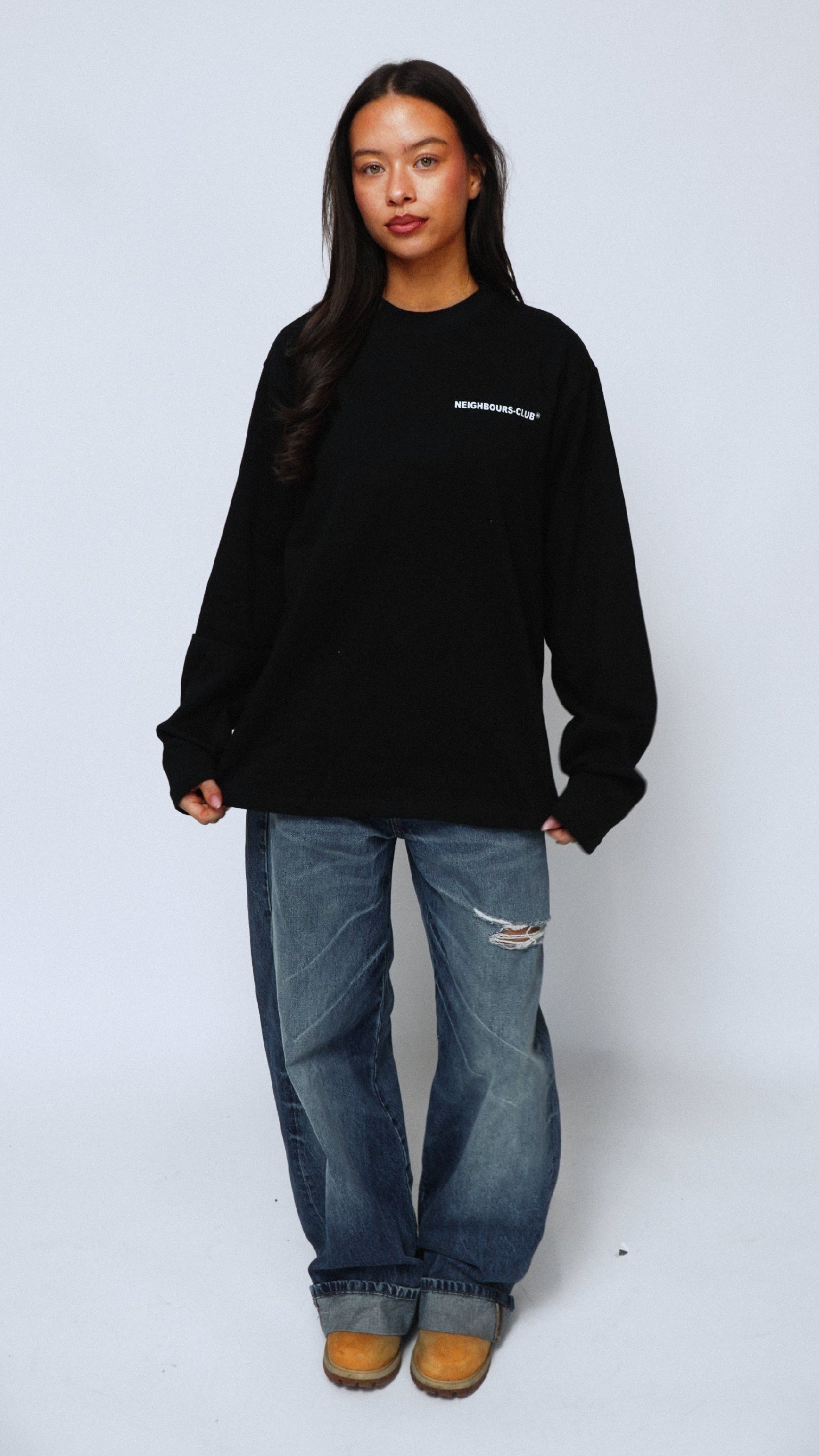 Neighbours-Club Collective Longsleeve (Zwart/Wit)