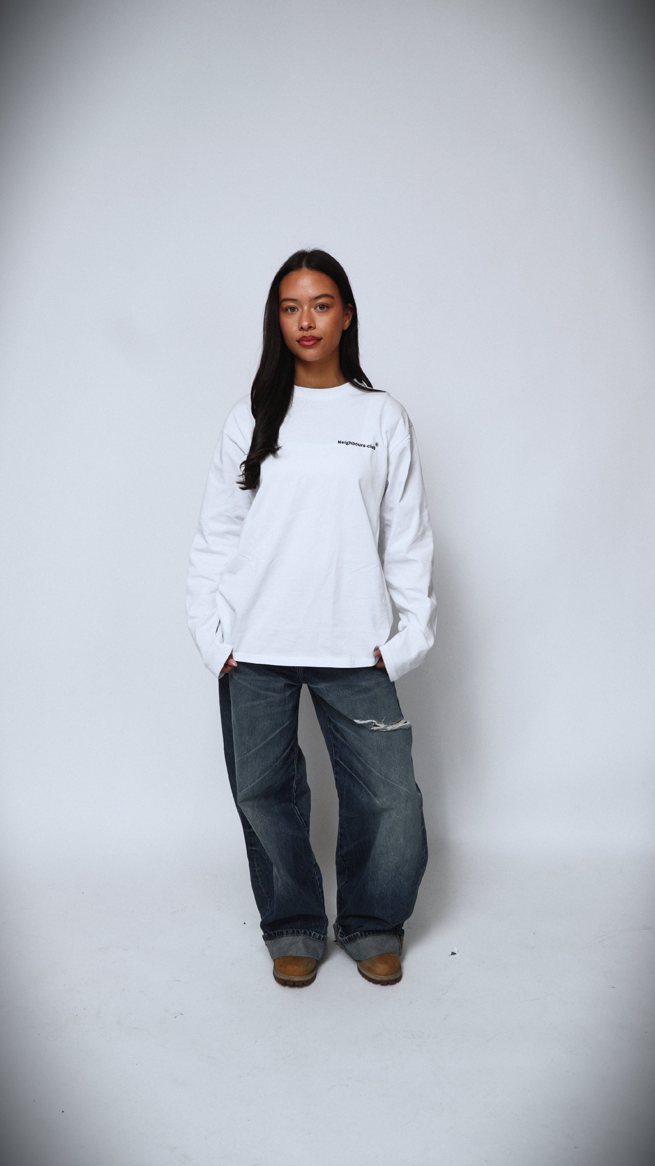 Neighbours-Club Heritage Longsleeve (Wit/Zwart)